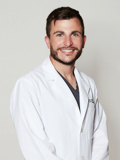 Hollison orthodontist Doctor Alan Carlotto