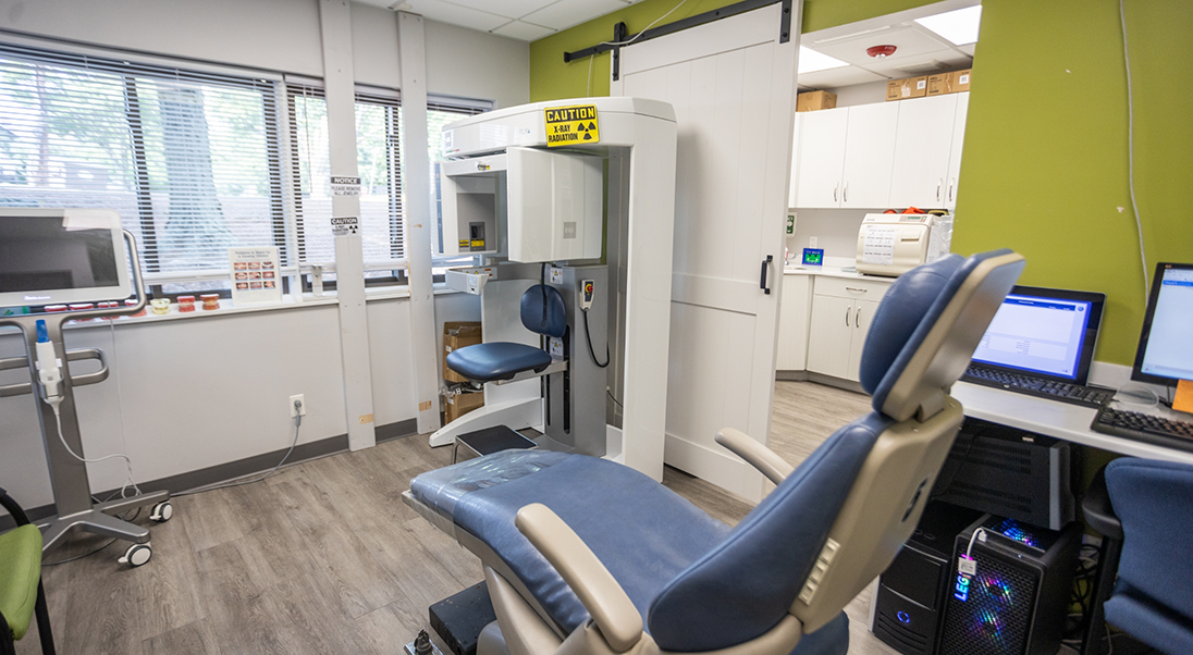 Orthodontic treatment chair
