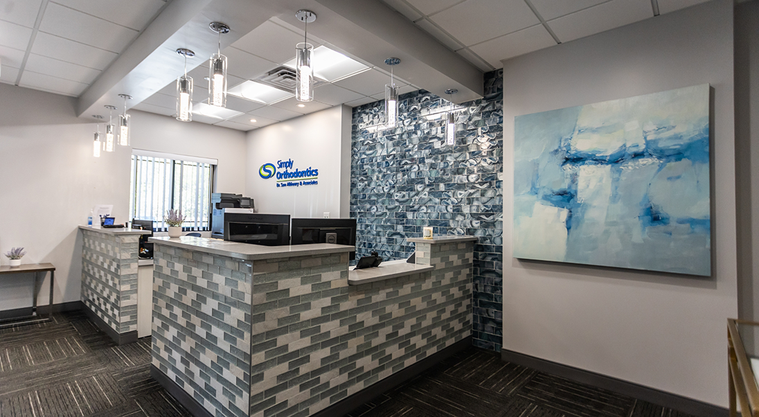 Front desk at Simply Orthodontics Grafton