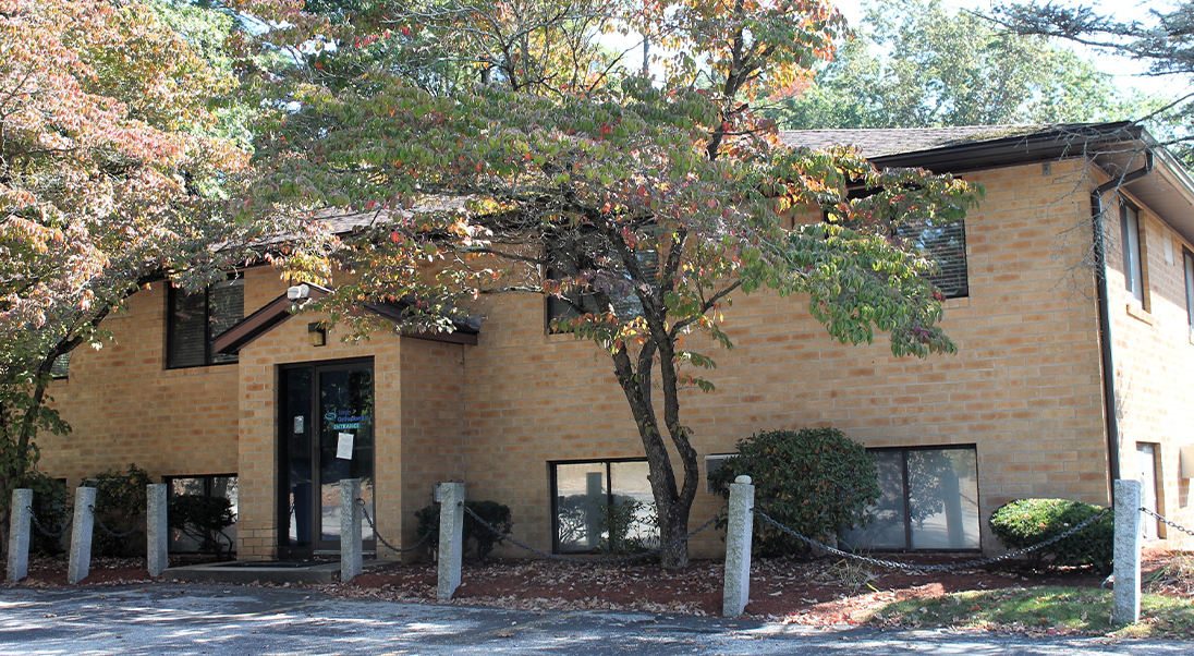 Exterior view of Simply Orthodontics Hudson