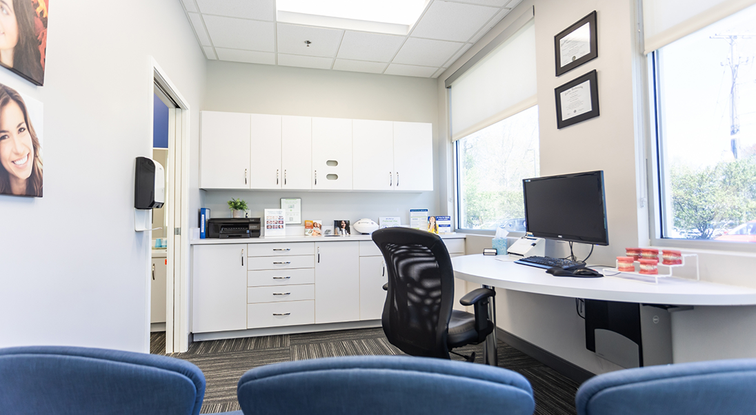 Orthodontic consultation room
