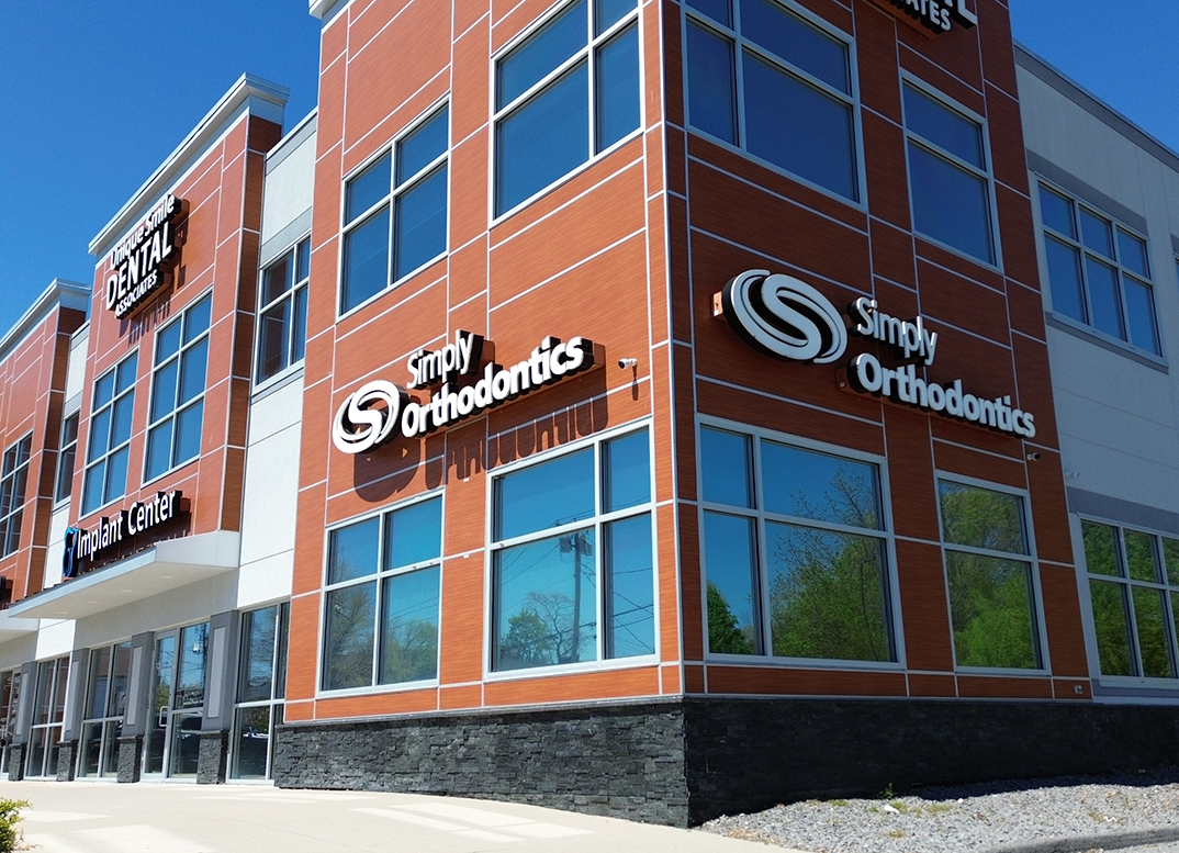 Exterior of Simply Orthodontics Milford